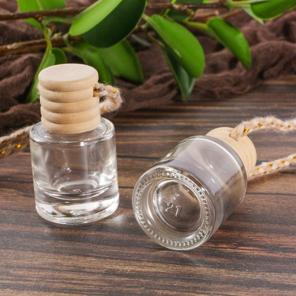 Car hanging perfume bottle - Image 1