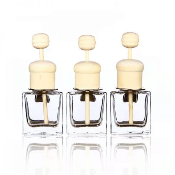 Car hanging perfume bottle - Image 1