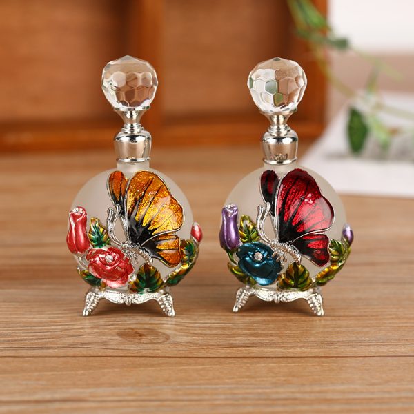 Butterfly pattern ball-shaped perfume bottle - Image 1
